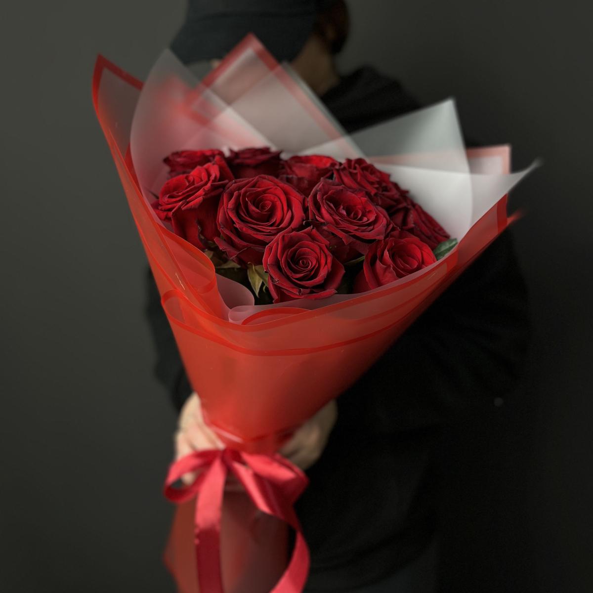 Красные эквадорские розы