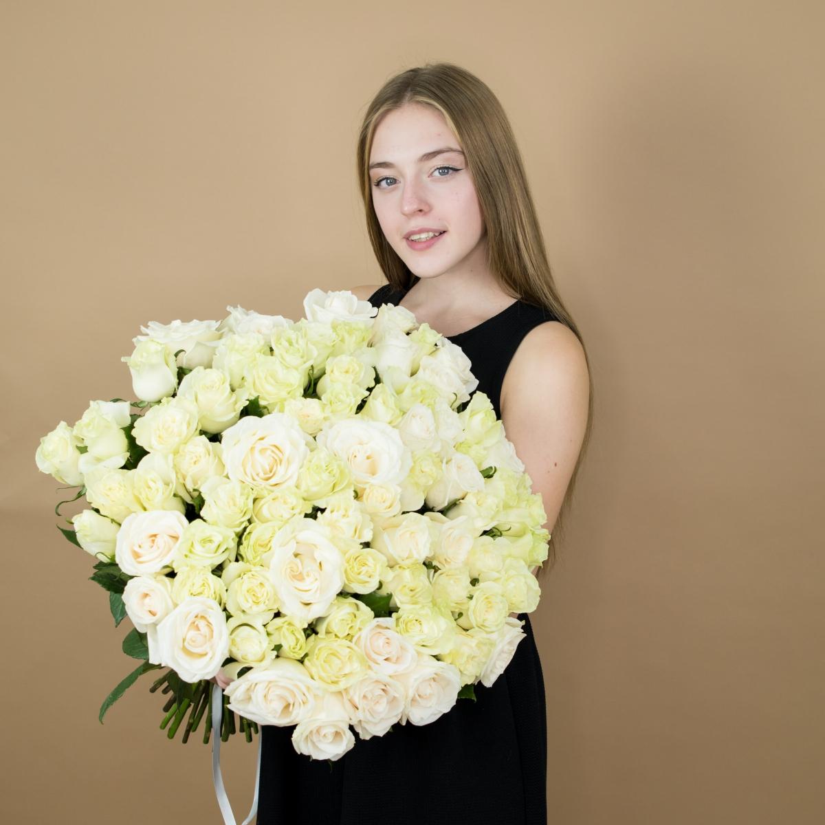 Букеты из белых эквадорских роз 40 см