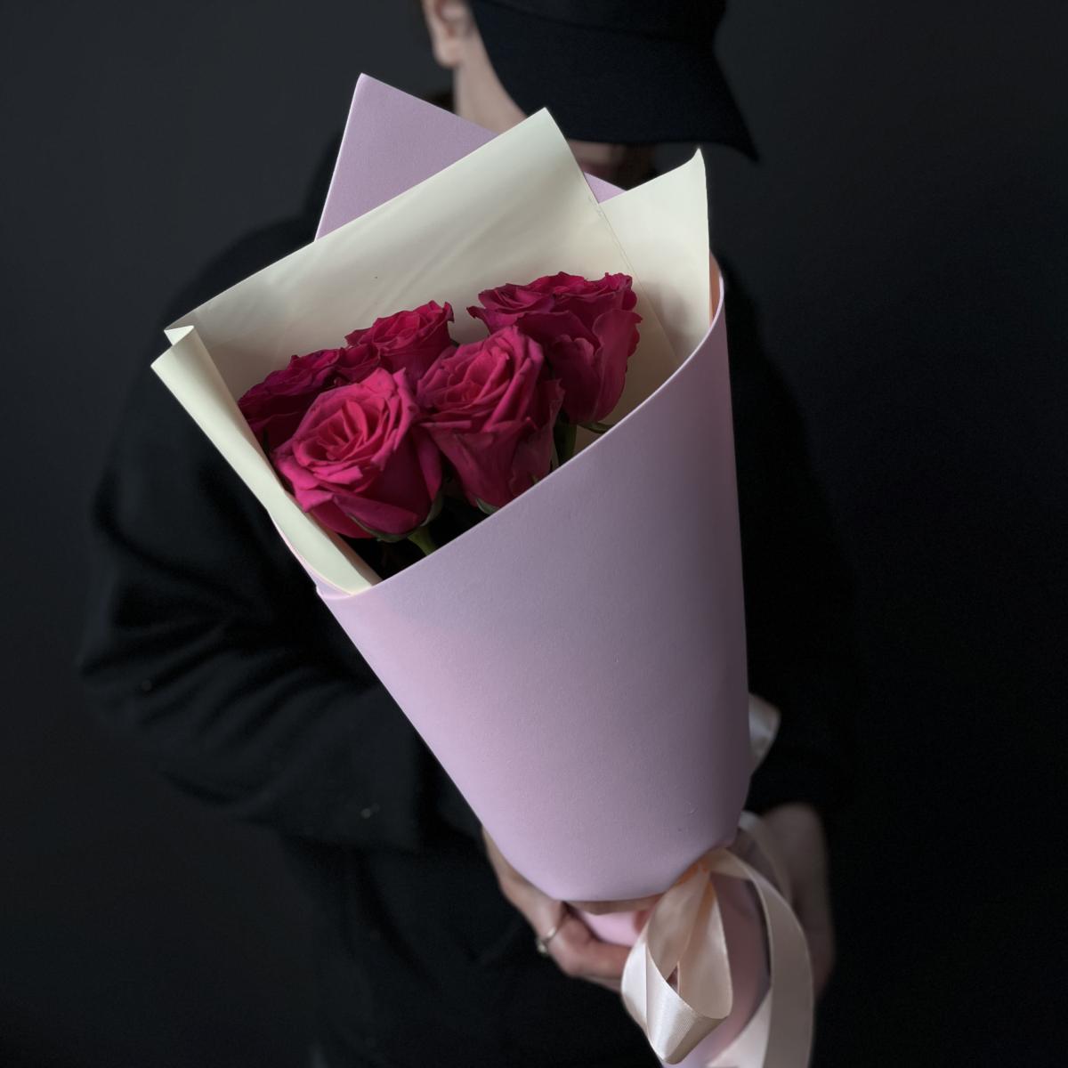 Моно-букет из розы 40 см (Эквадор) Розовая