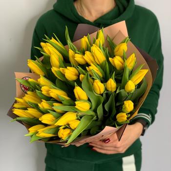 Тюльпаны желтые 51 шт (№  7632)